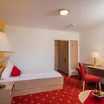 Panland Hotel 3*