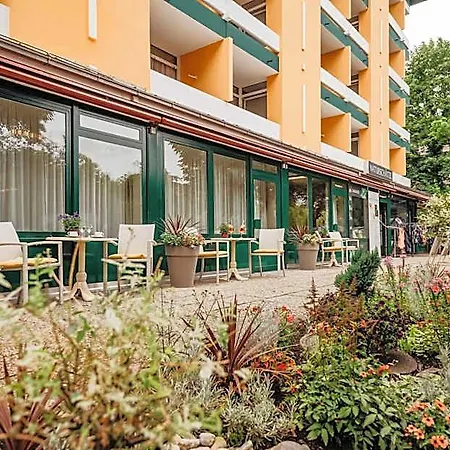 Hotel Panland 3*